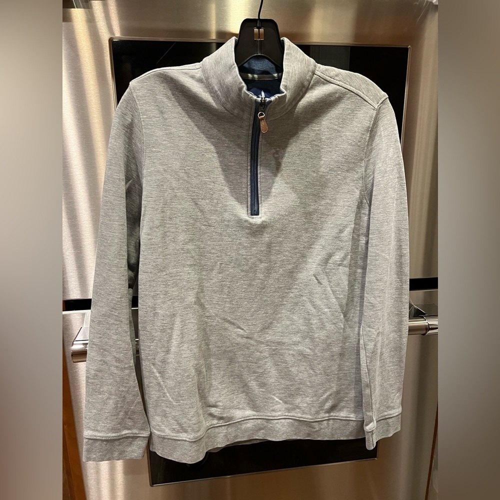 Johnnie-O Kids Sully Performance 1/4 Zip 
Boys size 16 Gray